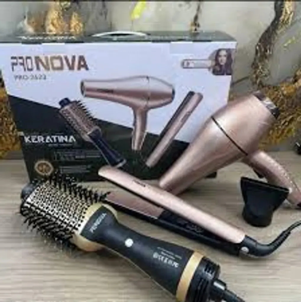 COMBO PLANCHA CEPILLO Y SECADOR KERATINA PRONOVA PRO-2623..webp