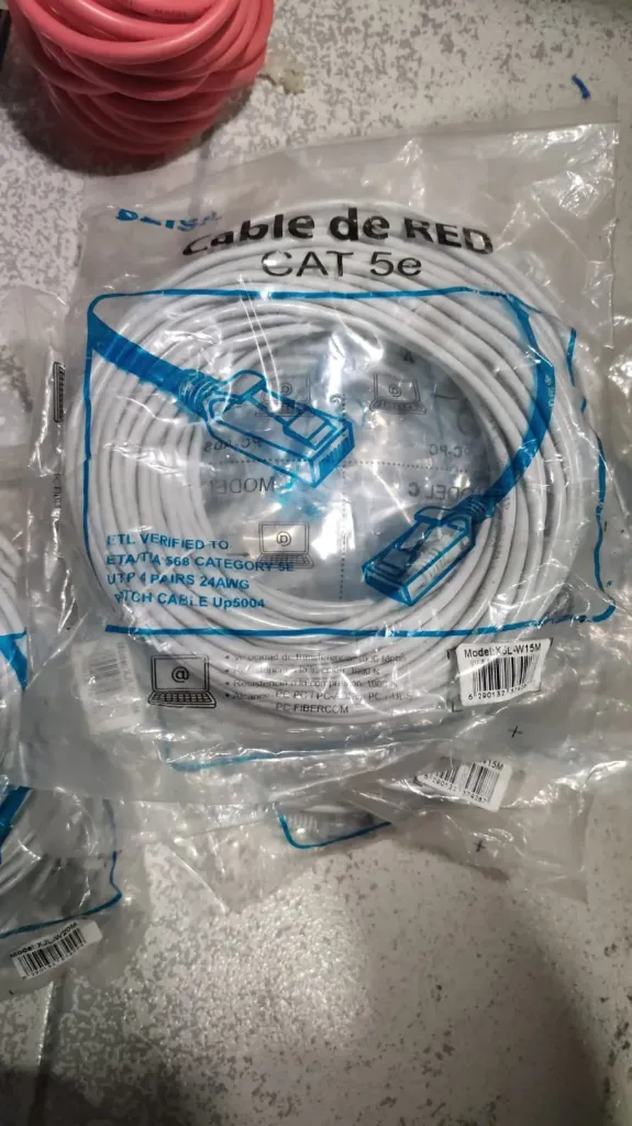 CABLE RED BLANCO CAT SEISA 15 METROS