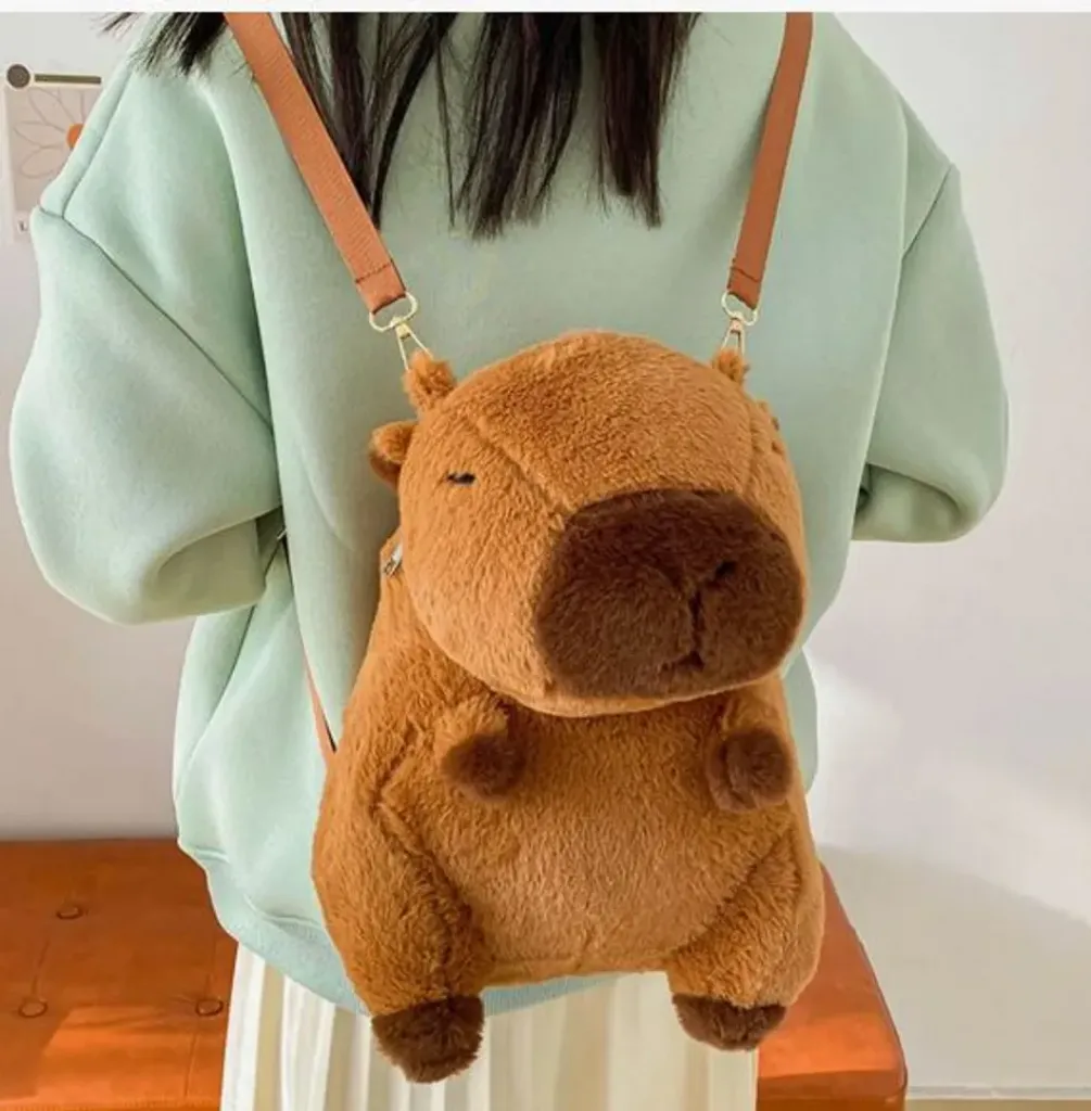 [1060] MALETA PELUCHE CAPIBARA